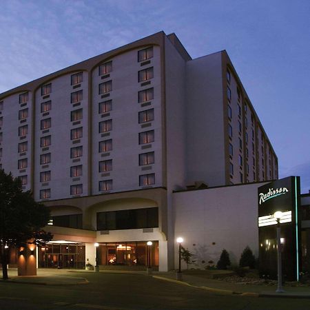 Radisson Hotel Bismarck Exteriér fotografie